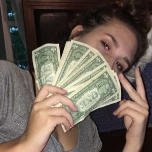 Meet your Posher, Devon